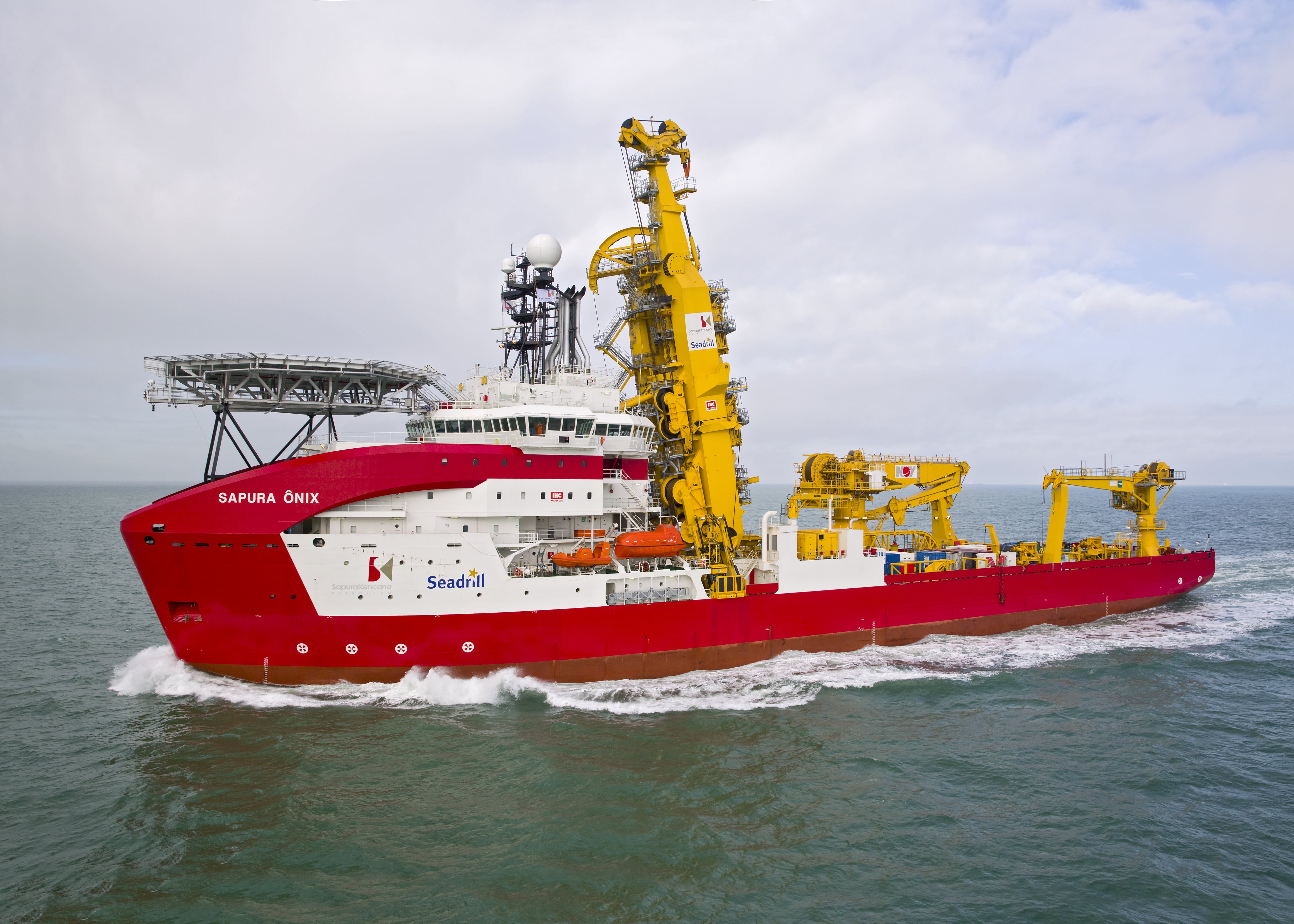 Prefabricated steel ready for offshore welding Metalix